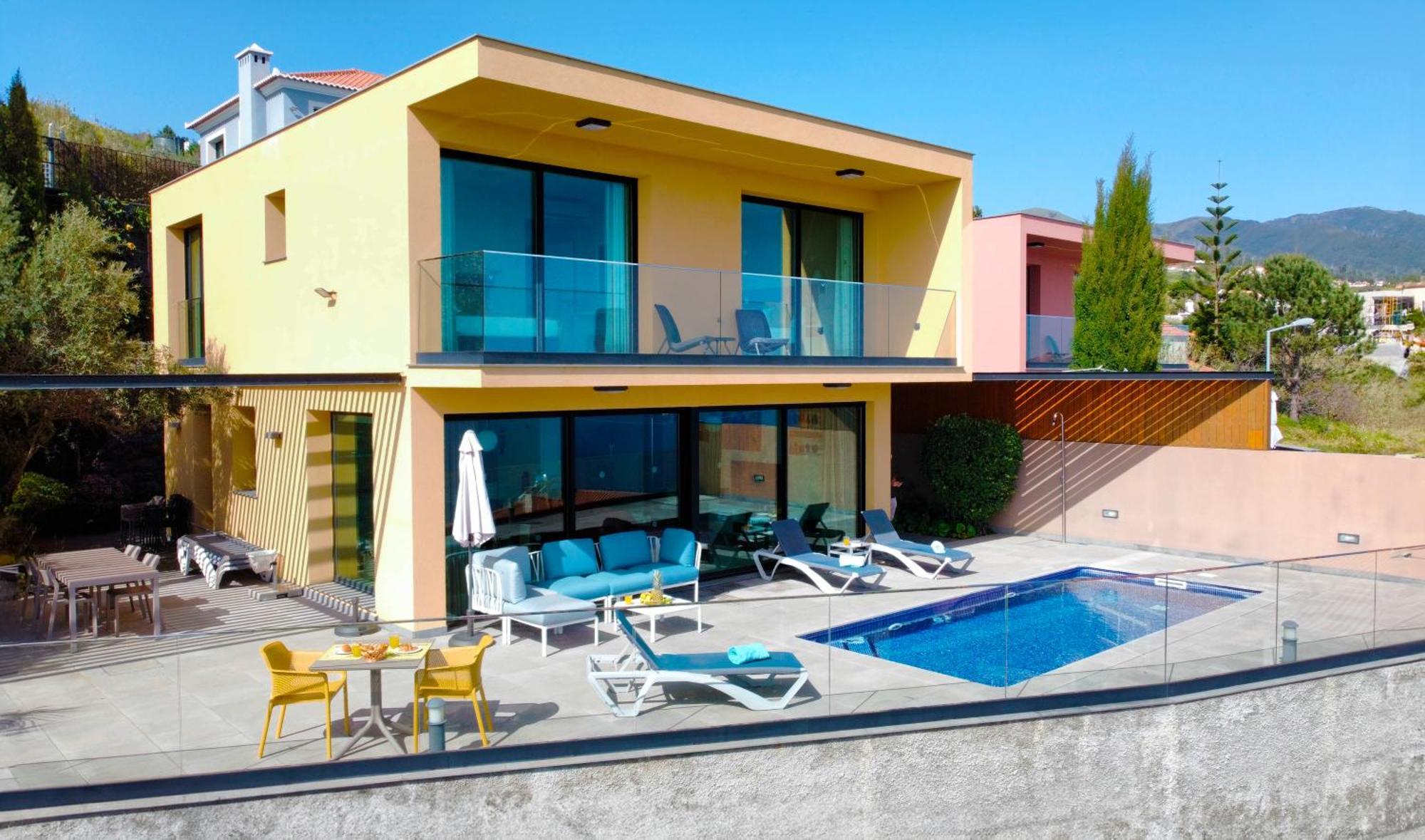 Eden Sun - A Modern Luxury Villa With A Panoramic View Prazeres Bagian luar foto