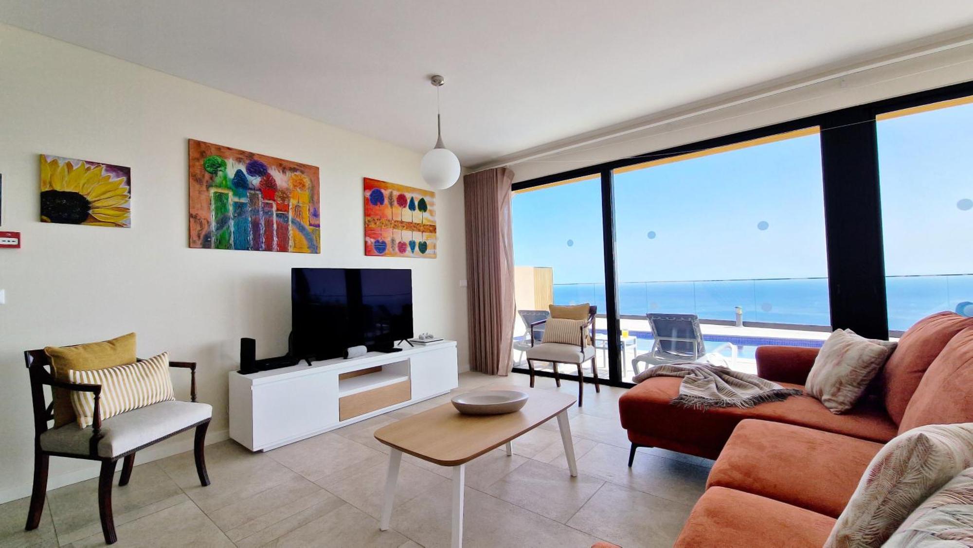 Eden Sun - A Modern Luxury Villa With A Panoramic View Prazeres Bagian luar foto