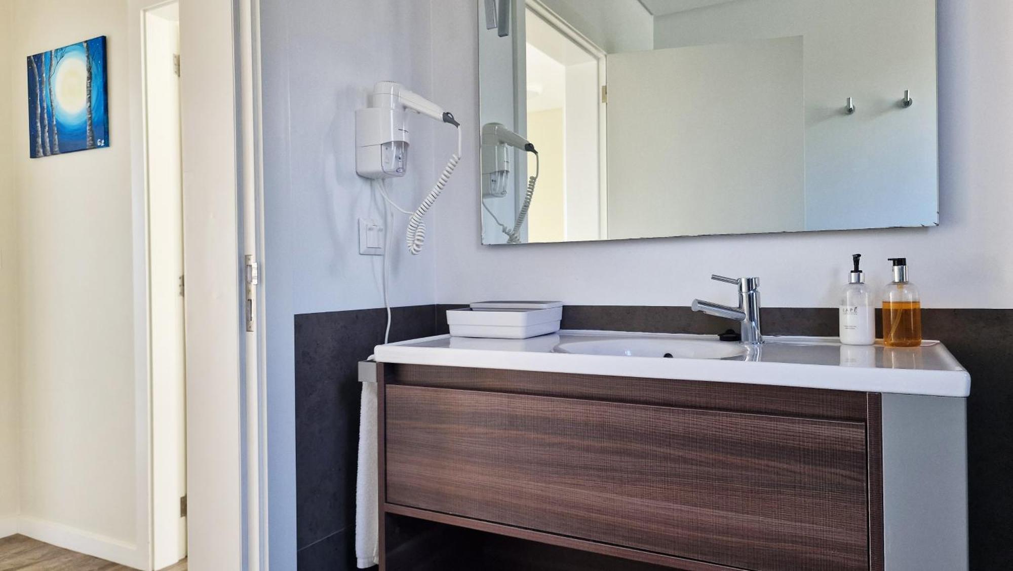 Eden Sun - A Modern Luxury Villa With A Panoramic View Prazeres Bagian luar foto